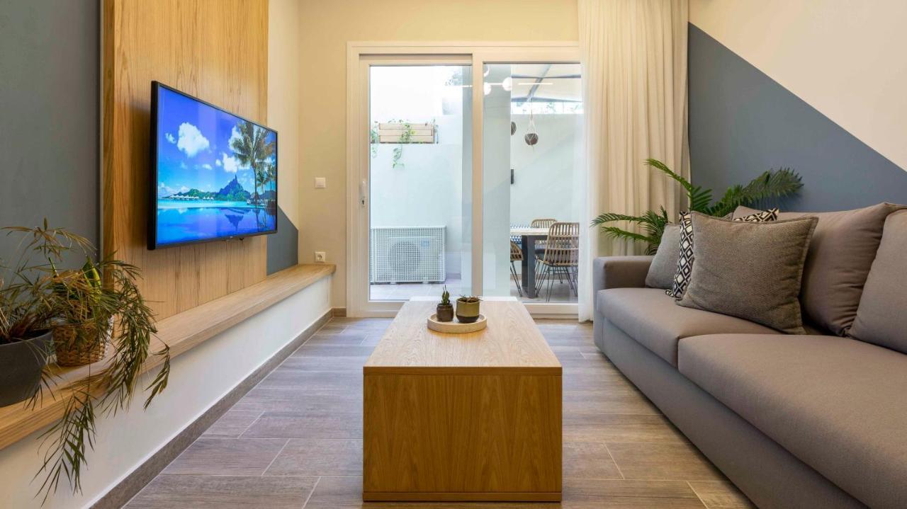 “Champions” Apartment In N. Kosmos Neighbourhood Atene Esterno foto